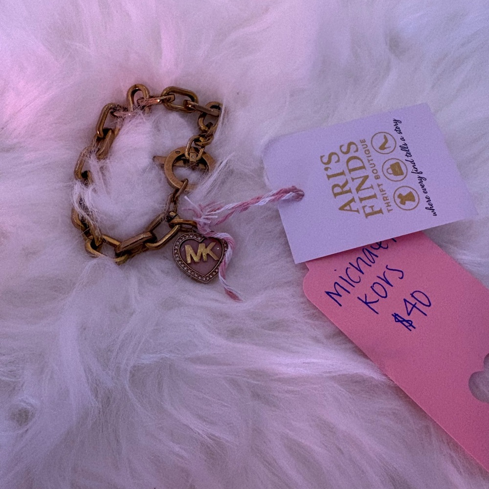 Michael Kors Gold-Tone Chain Bracelet with Heart Charm